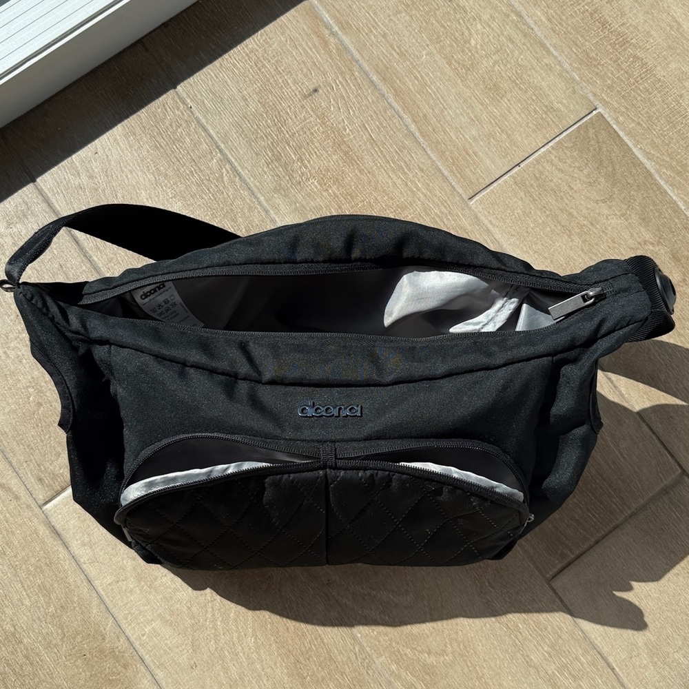 Doona Essentials Baby Stroller Diaper Bag - Picture 4 of 8